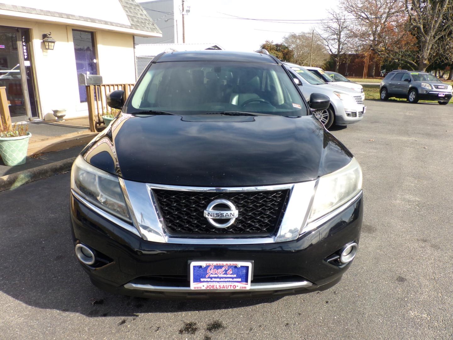 2013 Black Nissan Pathfinder (5N1AR2MM9DC) , located at 5700 Curlew Drive, Norfolk, VA, 23502, (757) 455-6330, 36.841885, -76.209412 - Photo#2